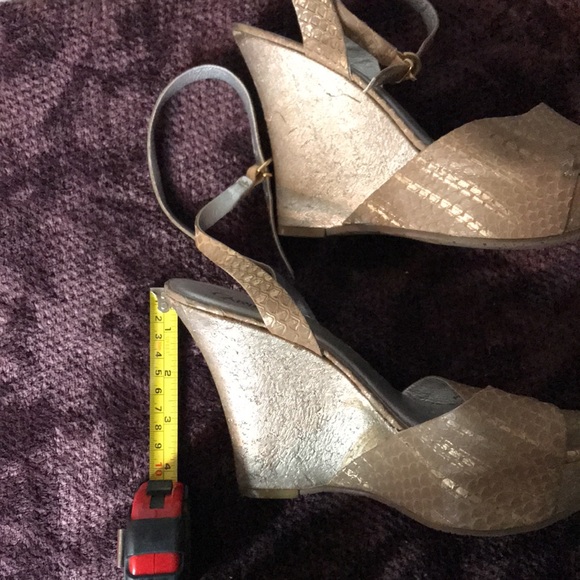 Carlos Santana Wedge sandals - Picture 3 of 3